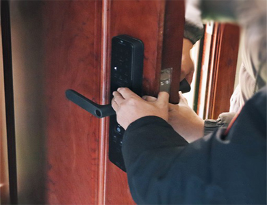 龙湖24小时上门开锁公司